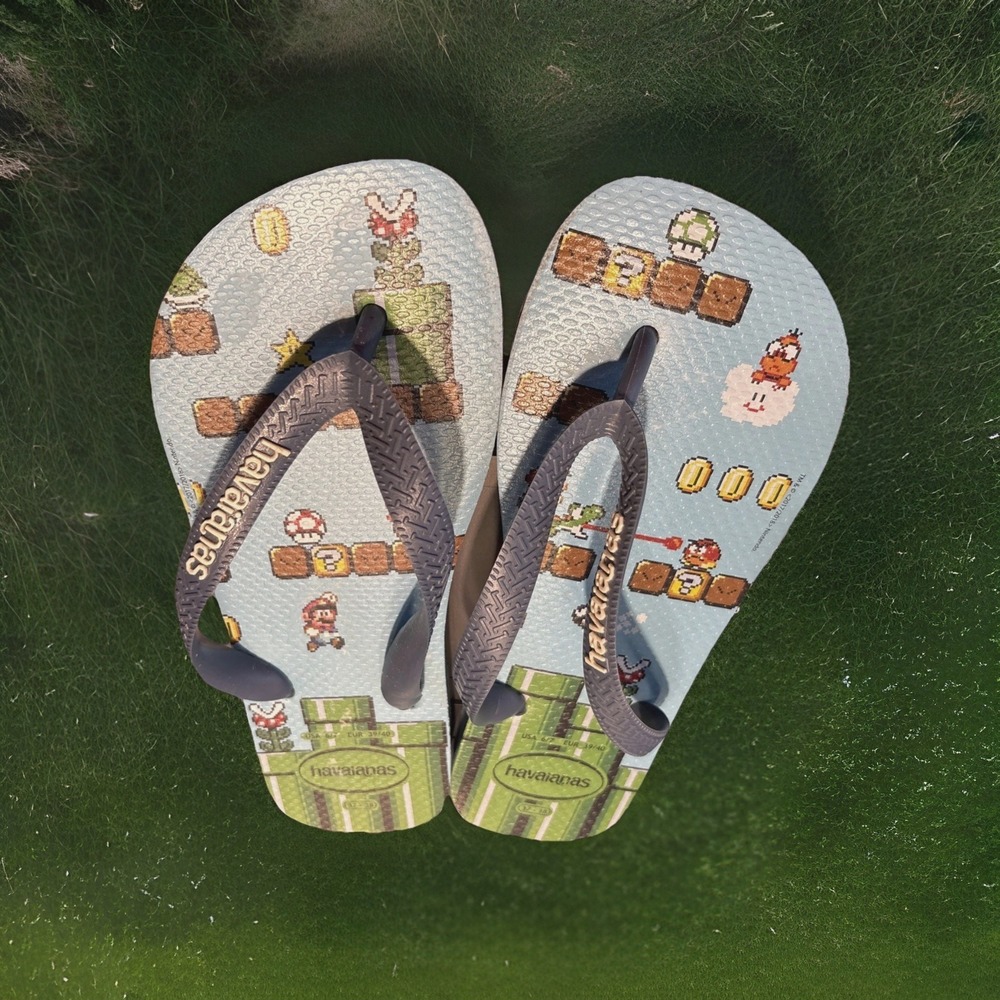 Havaianas Men's Super Mario Bros Flip Flops Sizer 6/7 6 7 Video Game Shoe Sandal - Picture 3 of 4